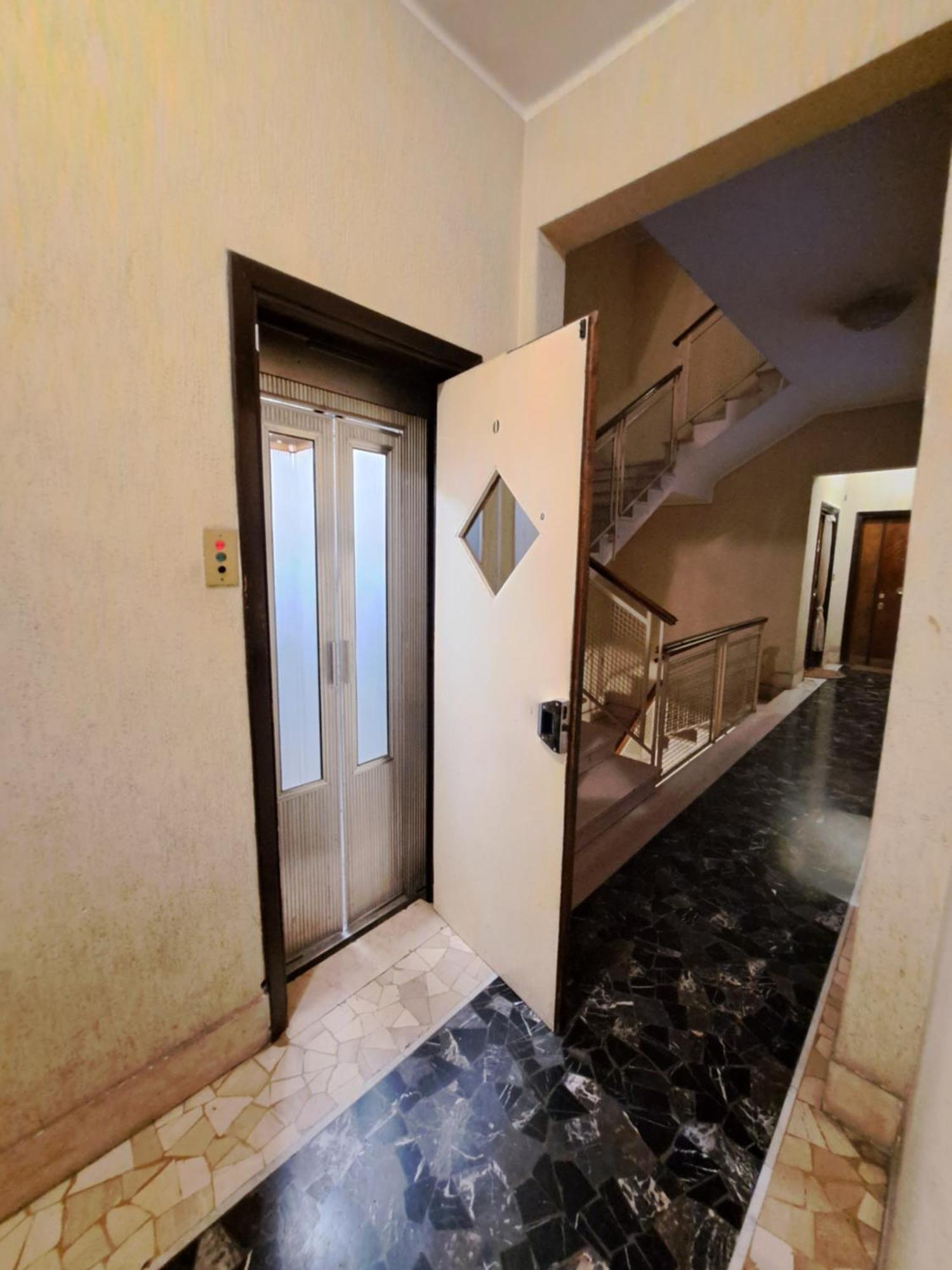Апартаменты La Chiave Del 23, Roma In Tasca Экстерьер фото