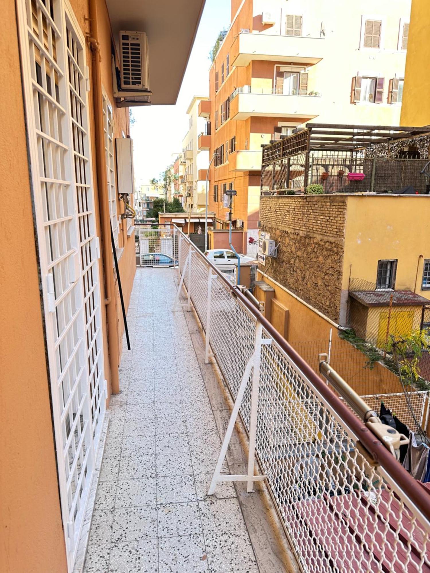 Апартаменты La Chiave Del 23, Roma In Tasca Экстерьер фото